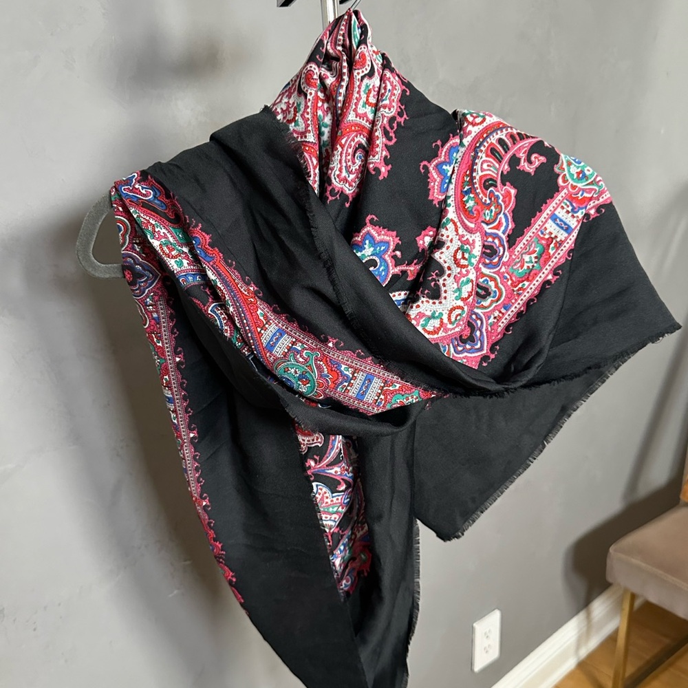Beautiful Norma Dori Vintage large scarf